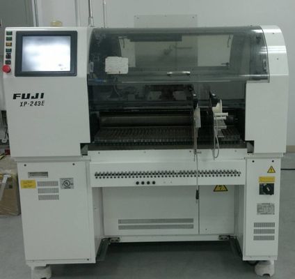 Fuji XP143 XP243 SMT Pick And Place Machine เครื่องพับพับความเร็วสูง